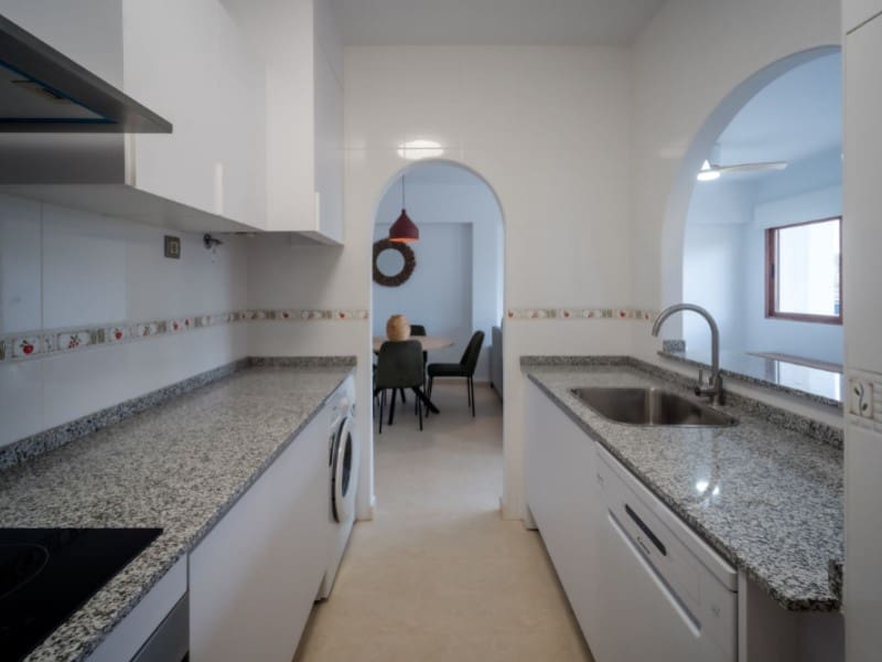 Flat for sale in Cuevas del Almanzora with pool garage - € 125,900 (Ref: 9851610)