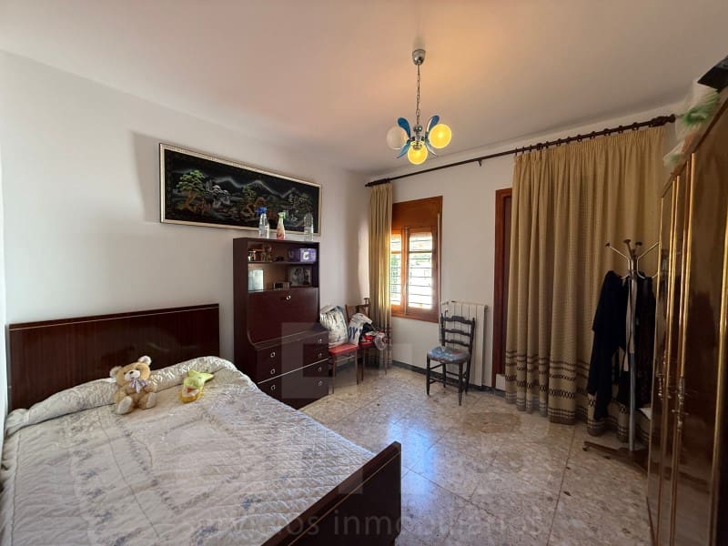 5 bedroom Finca/Country House for sale in Lubrin with garage - € 230,000 (Ref: 9873207)