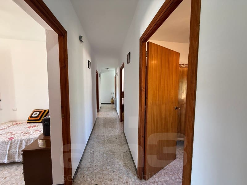 5 bedroom Finca/Country House for sale in Lubrin with garage - € 230,000 (Ref: 9873207)