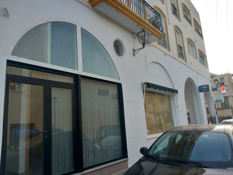 Business for rent in Vera - € 800 (Ref: 9966386)