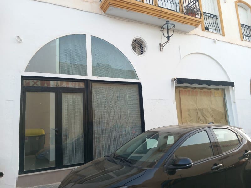 Business for rent in Vera - € 800 (Ref: 9966386)