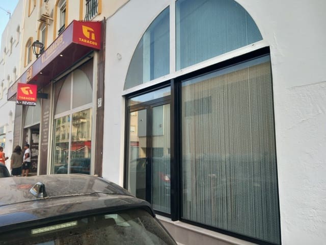 Företag att hyra i Vera Ciudad, Vera - 800 € (Ref: 9966386)