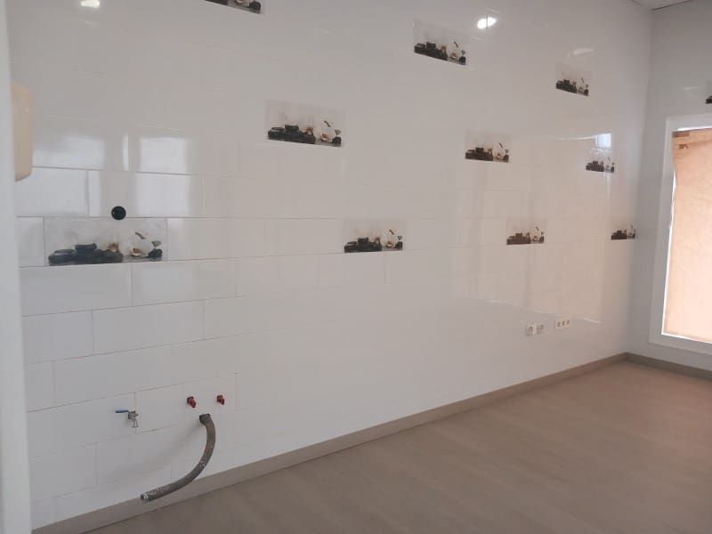 Business for rent in Vera - € 900 (Ref: 9966387)