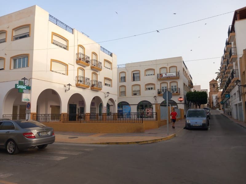 Business for rent in Vera - € 900 (Ref: 9966387)