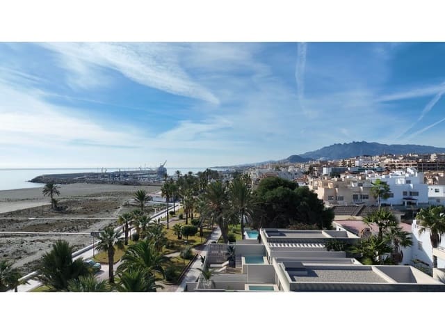 Apartamento de 2 habitaciones en Las Marinas - Pueblo Laguna, Vera en venta - 475.000 € (Ref: 9982704)