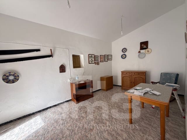 Finca/Casa Rural de 7 habitaciones en Lubrín en venta con garaje - 120.000 € (Ref: 9986604)