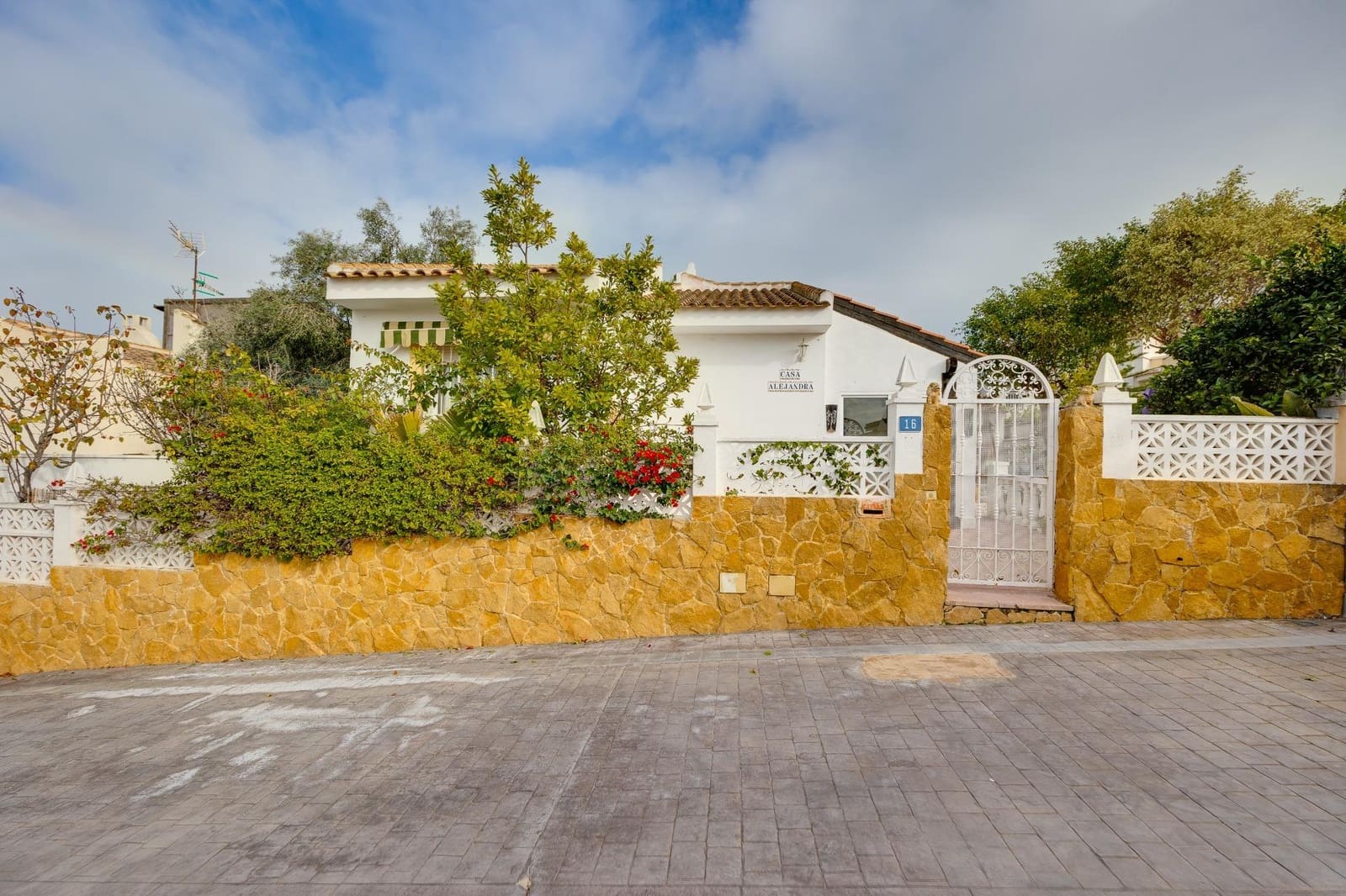 3 makuuhuone Huvila myytävänä paikassa Pueblo Lucero - 259 000 € (Ref: 9574813)