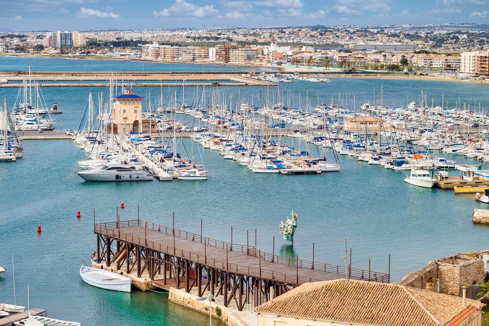 1 soveværelse Penthouse til salg i Torrevieja med swimmingpool - € 129.900 (Ref: 9574815)