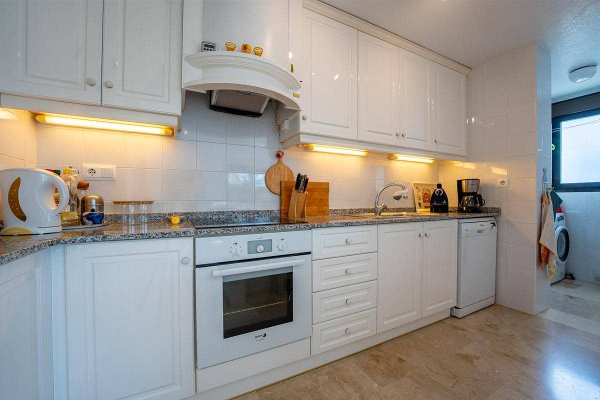 3 soveværelse Lejlighed til salg i Villamartin - € 250.000 (Ref: 9574824)