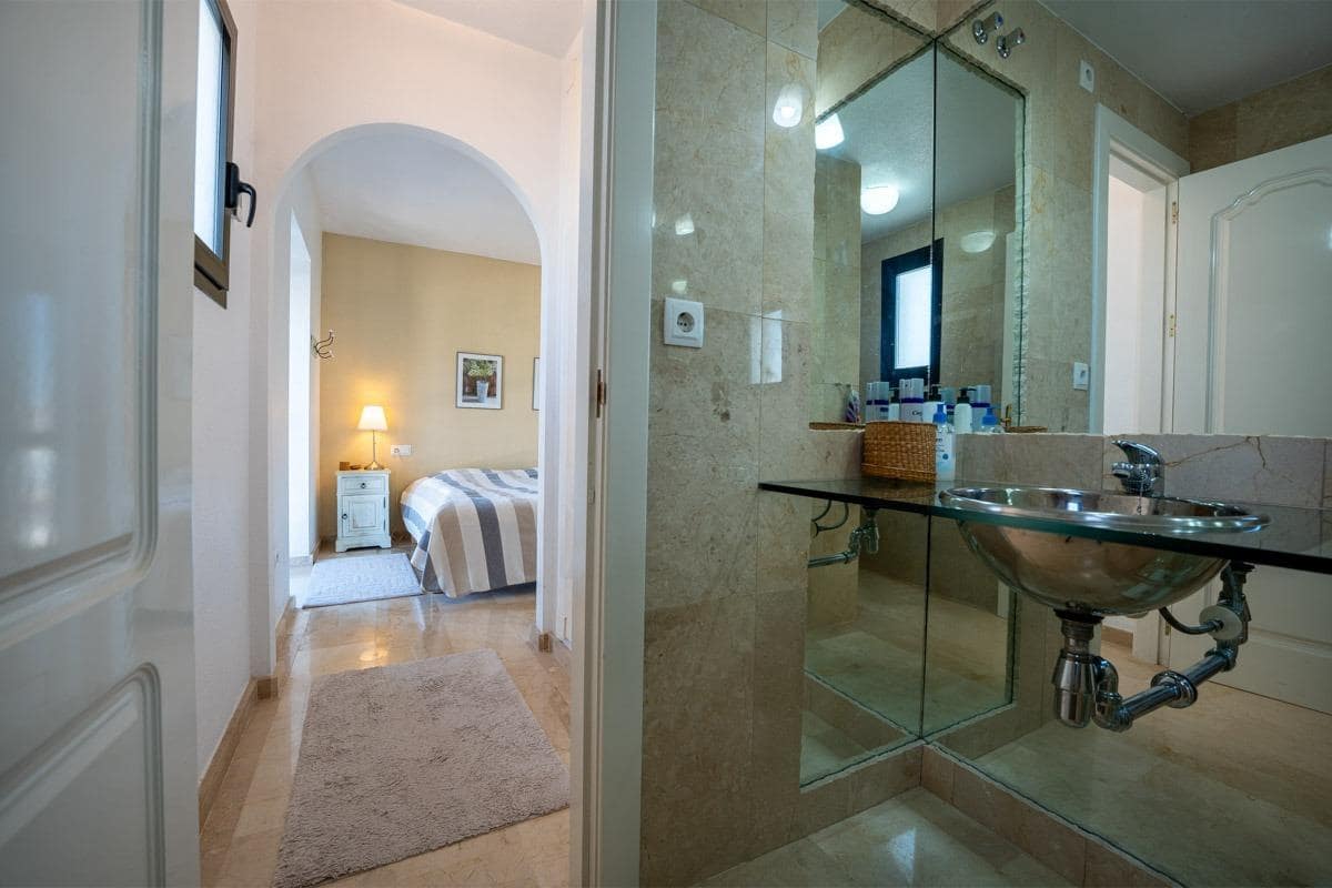 3 soveværelse Lejlighed til salg i Villamartin - € 250.000 (Ref: 9574824)