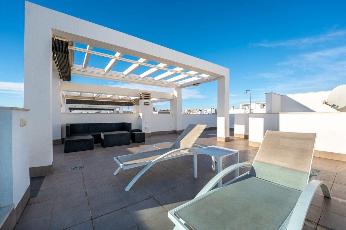 2 soveværelse Lejlighed til salg i Torrevieja med garage - € 299.000 (Ref: 9574825)