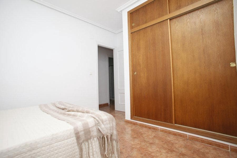 2 quarto Apartamento para venda em Torrevieja - 145 000 € (Ref: 9574826)
