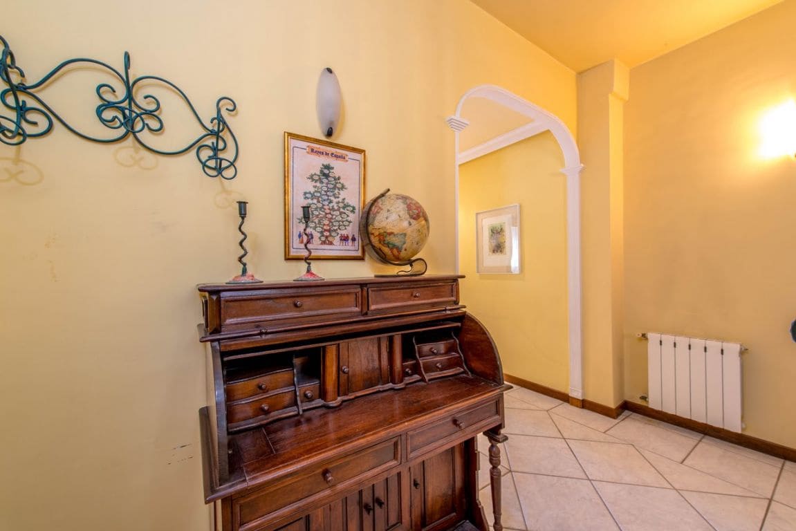 6 sypialnia Willa na sprzedaż w La Mata z basenem garażem - 950 000 € (Ref: 9574831)