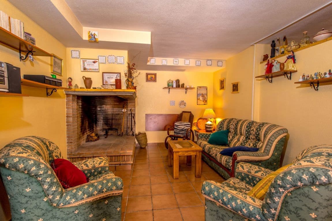 6 sypialnia Willa na sprzedaż w La Mata z basenem garażem - 950 000 € (Ref: 9574831)