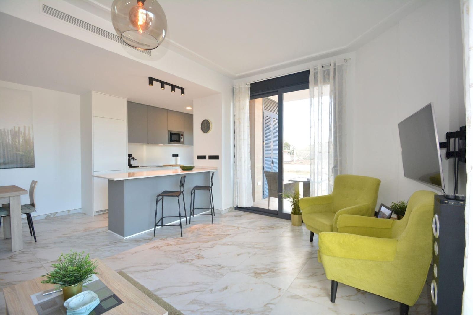 3 sovrum Lägenhet till salu i Guardamar del Segura med garage - 365 000 € (Ref: 9583087)