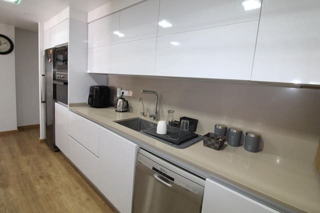 4 soverom Leilighet til salgs i Playa del Cura, Torrevieja - € 775 000 (Ref: 9637834)