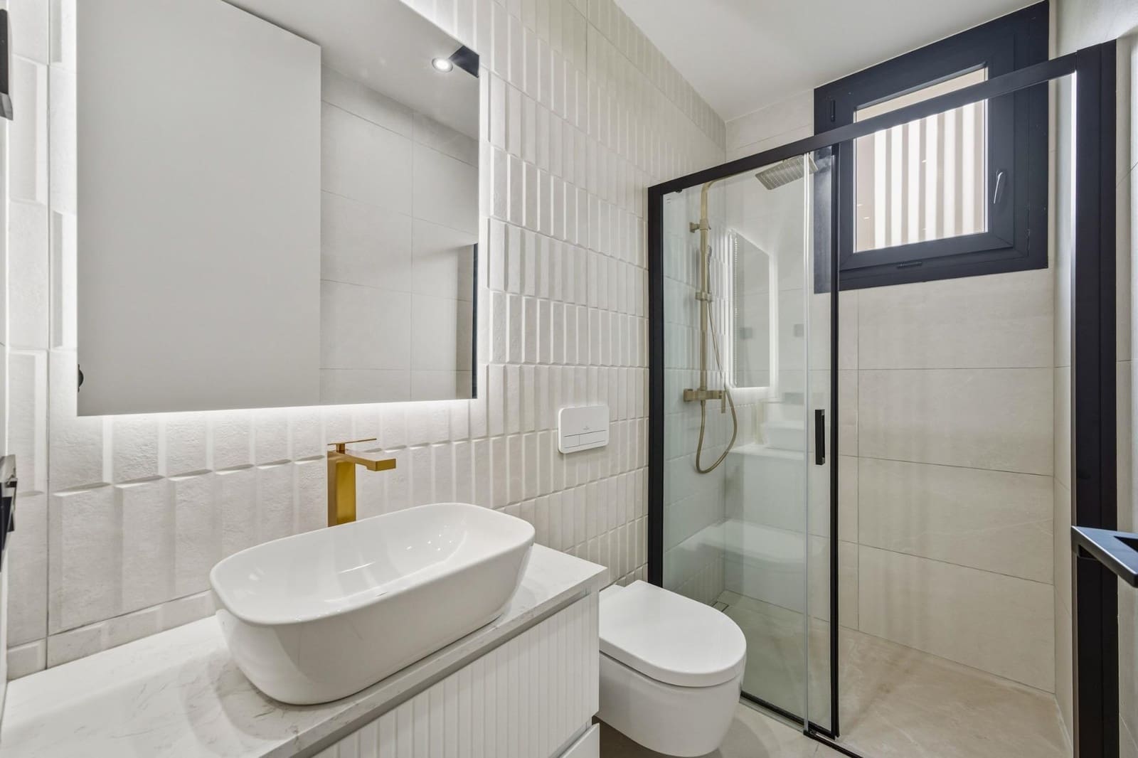 4 quarto Moradia para venda em Polop com piscina - 970 000 € (Ref: 9637849)