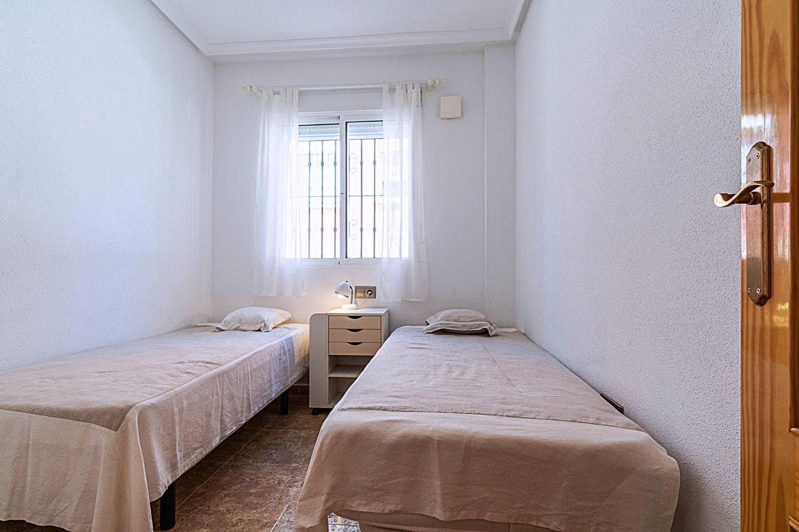 3 chambre Villa/Maison Mitoyenne à vendre à Los Balcones avec piscine - 195 000 € (Ref: 9666803)