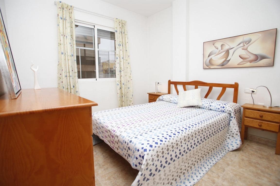 2 sovrum Lägenhet till salu i Torrevieja - 130 000 € (Ref: 9666805)