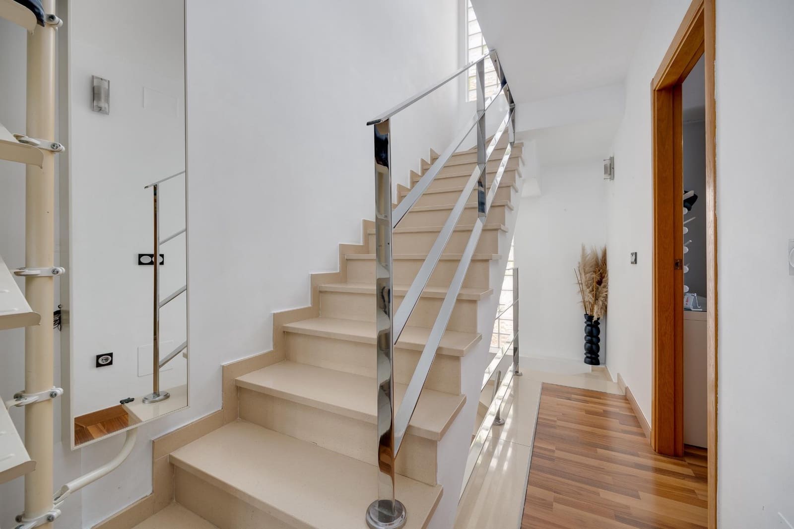 3 quarto Moradia para venda em Los Montesinos com piscina - 349 500 € (Ref: 9677655)