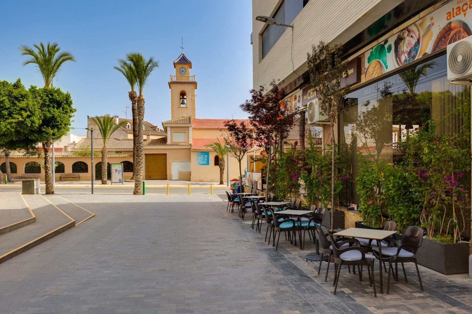 3 quarto Moradia para venda em Los Montesinos com piscina - 349 500 € (Ref: 9677655)