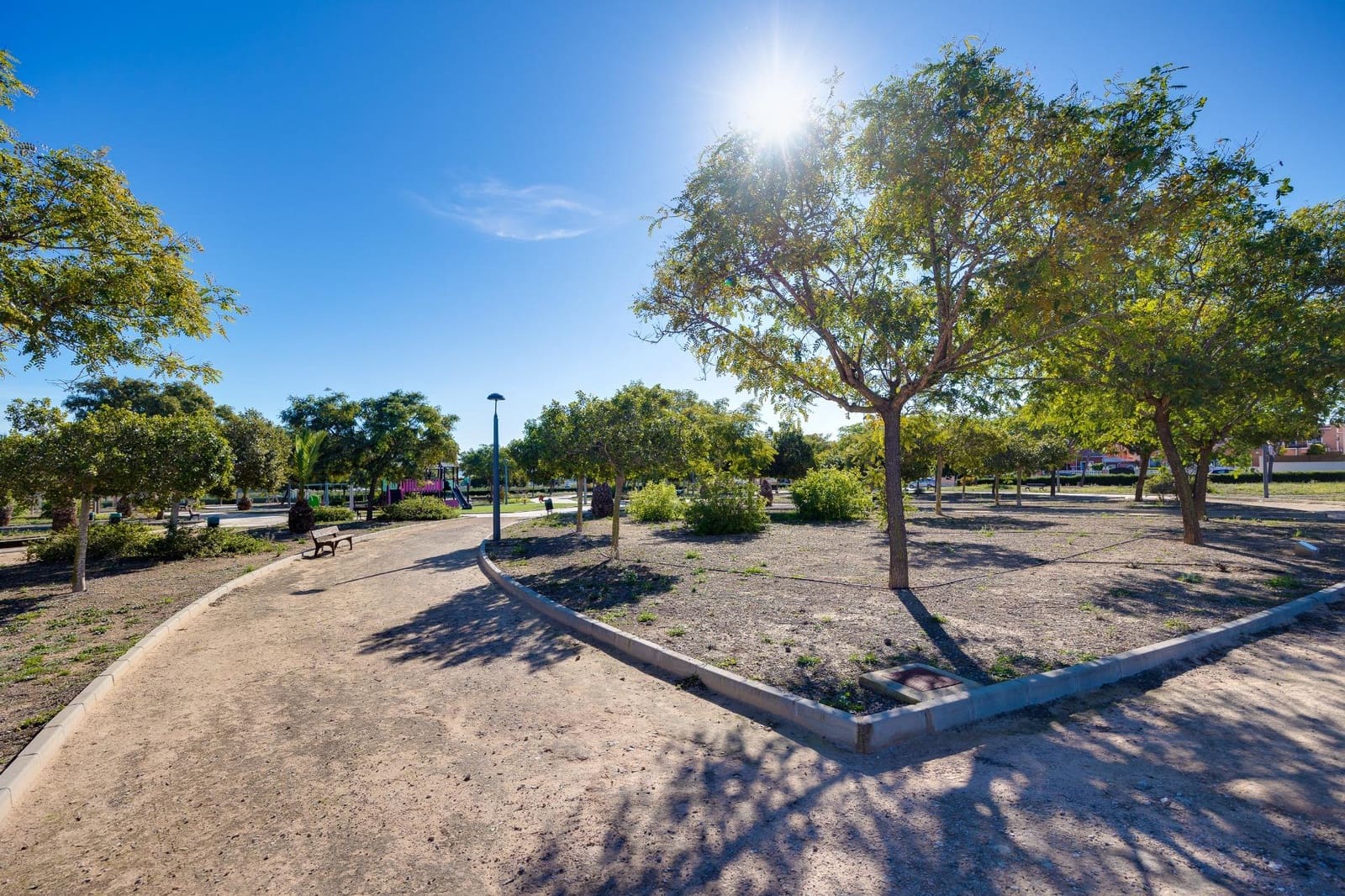 3 quarto Moradia para venda em Los Montesinos com piscina - 349 500 € (Ref: 9677655)