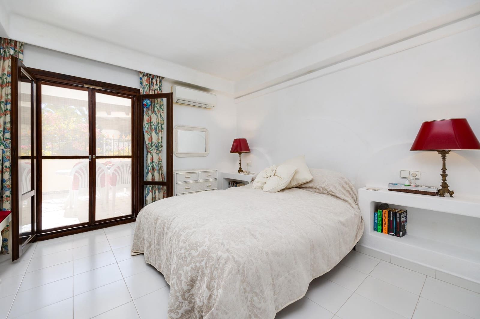 2 quarto Apartamento para venda em Torrevieja com piscina - 310 000 € (Ref: 9677664)