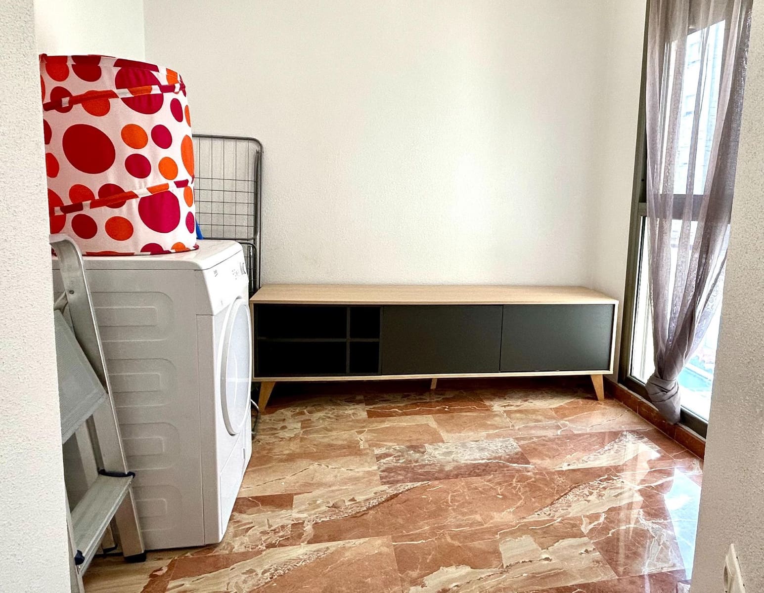 Apartamento de 2 habitaciones en Torrevieja en venta - 148.000 € (Ref: 9732441)