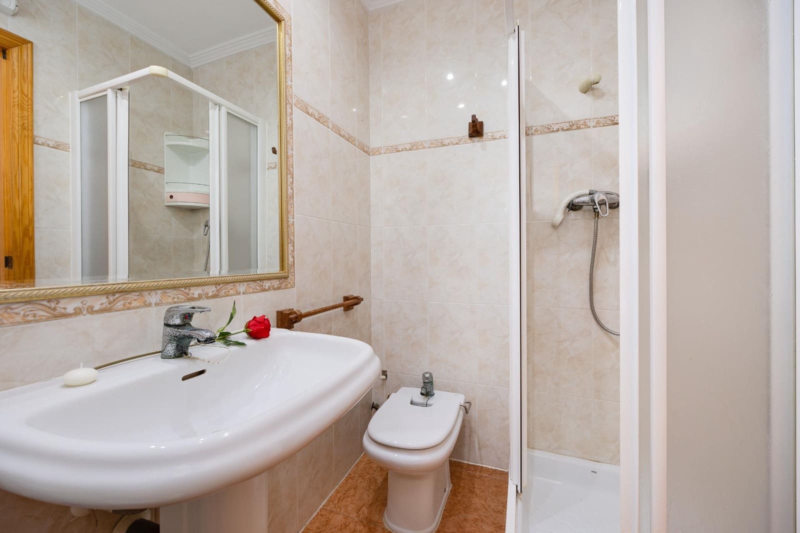 Ático de 3 habitaciones en Torrevieja en venta - 199.900 € (Ref: 9739087)