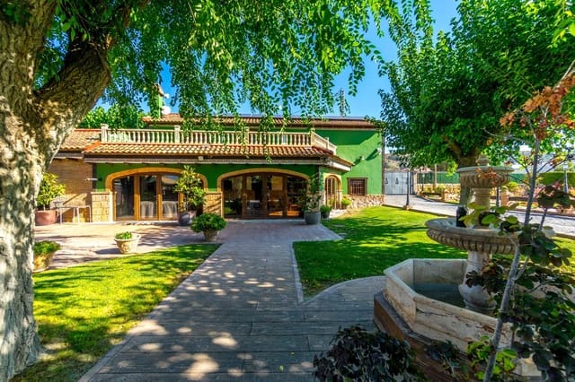 4 camera da letto Villa in vendita in Onil con piscina garage - 950.000 € (Rif: 9744191)