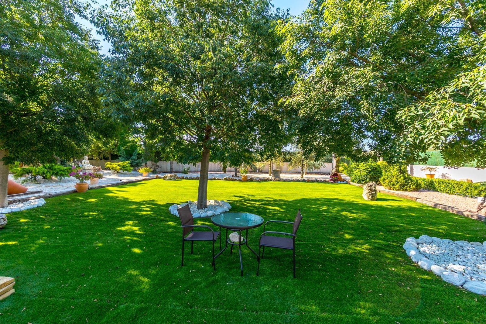 Chalet de 4 habitaciones en Onil en venta con piscina garaje - 950.000 € (Ref: 9744191)