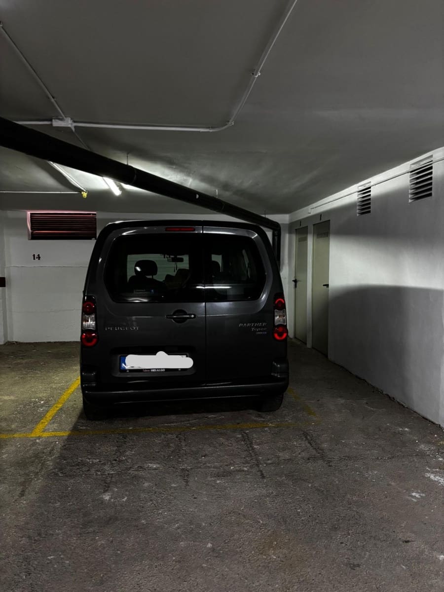 2 sovrum Lägenhet till salu i Torrevieja med garage - 140 000 € (Ref: 9744192)