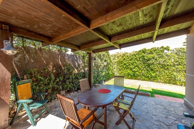 6 Zimmer Villa zu verkaufen in La Mata, Torrevieja mit Pool Garage - 950.000 € (Ref: 9780777)