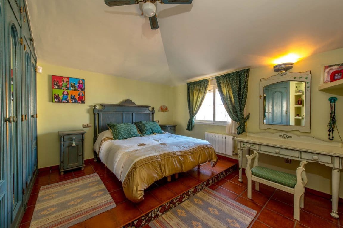 Chalet de 6 habitaciones en La Mata en venta con piscina garaje - 950.000 € (Ref: 9780777)