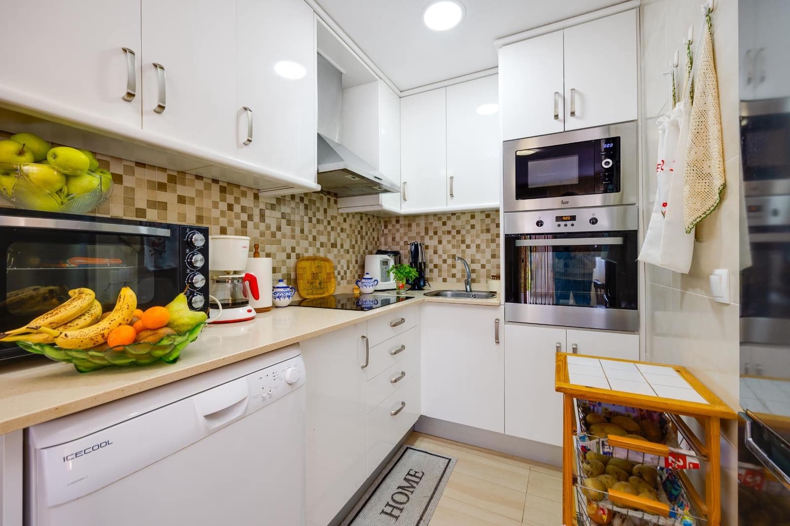 2 bedroom Terraced Villa for sale in Los Altos with pool - € 177,900 (Ref: 9787450)