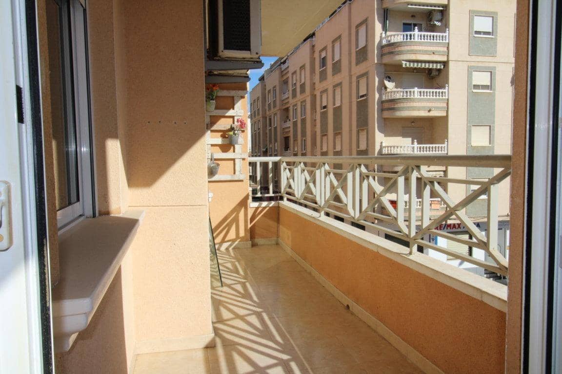 2 chambre Appartement à vendre à Torrevieja - 168 000 € (Ref: 9787463)