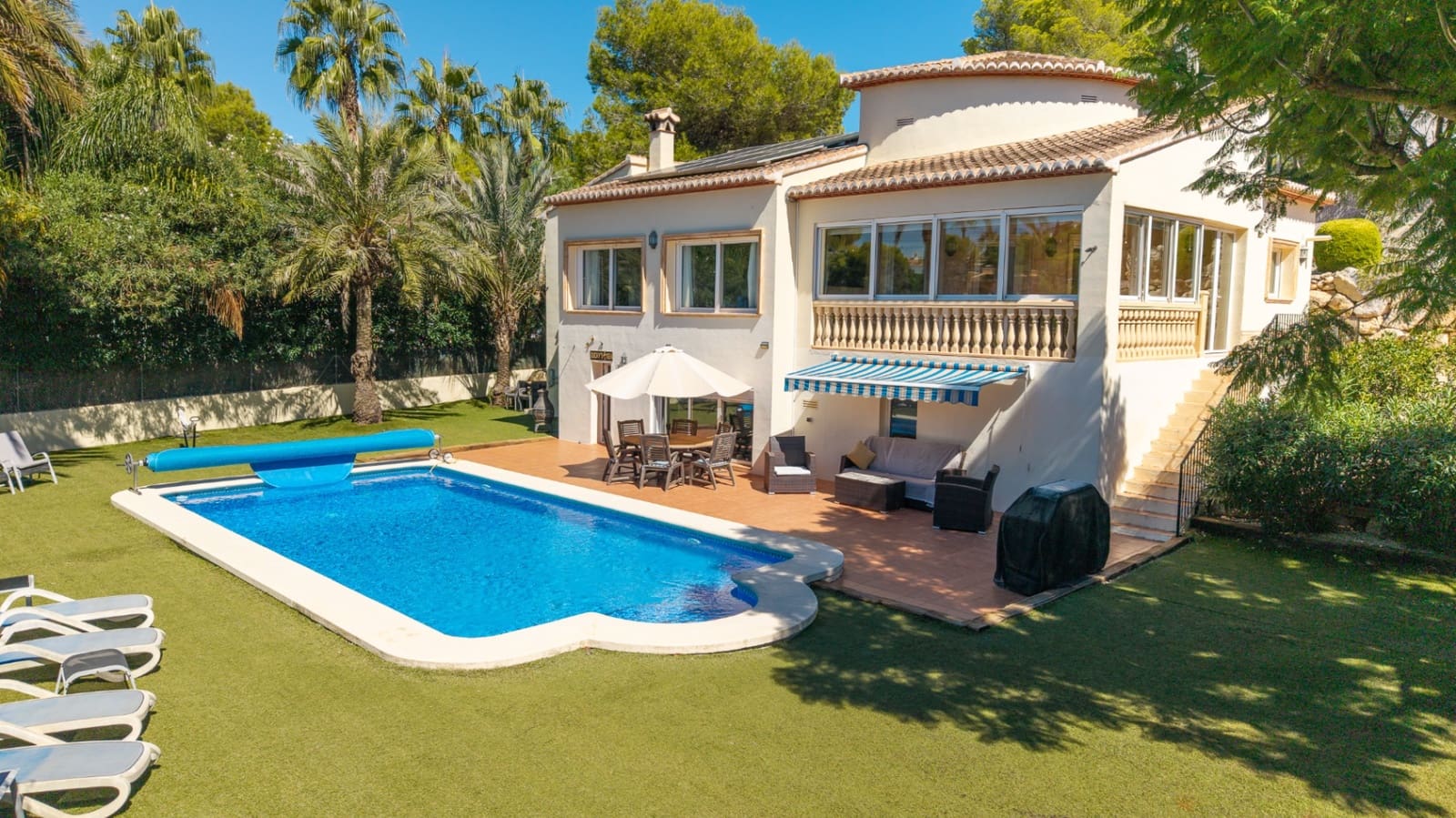 3 sypialnia Willa na sprzedaż w Ambolo z basenem - 795 000 € (Ref: 10120467)