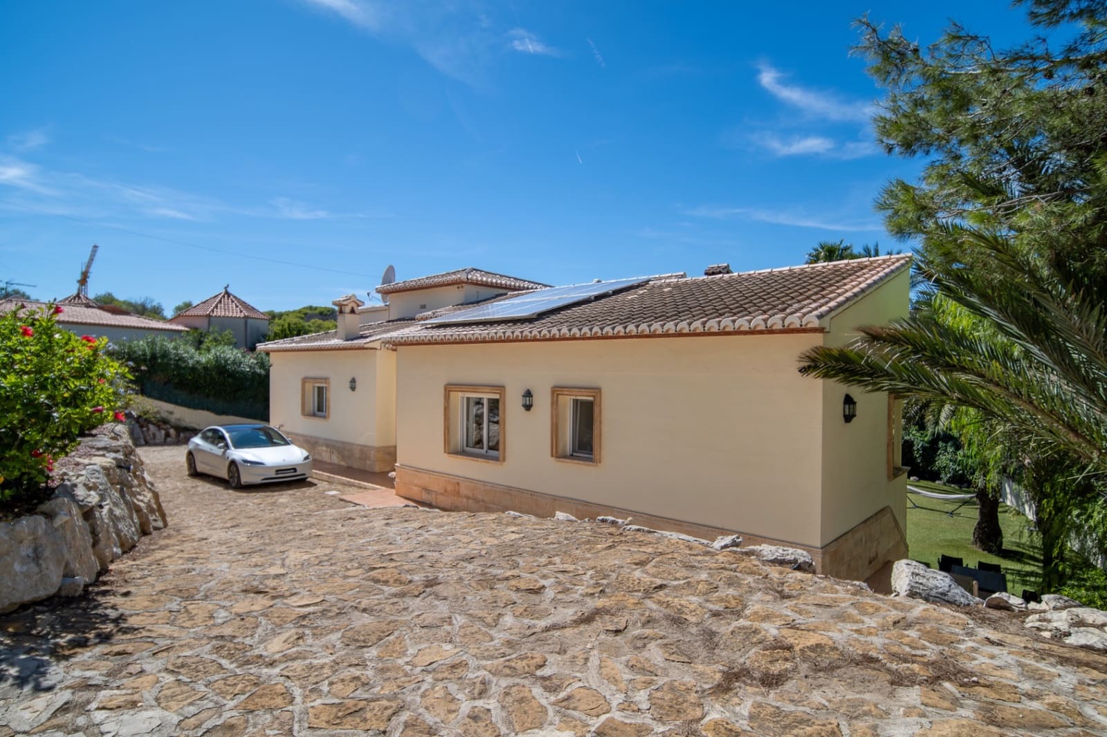 3 sypialnia Willa na sprzedaż w Ambolo z basenem - 795 000 € (Ref: 10120467)