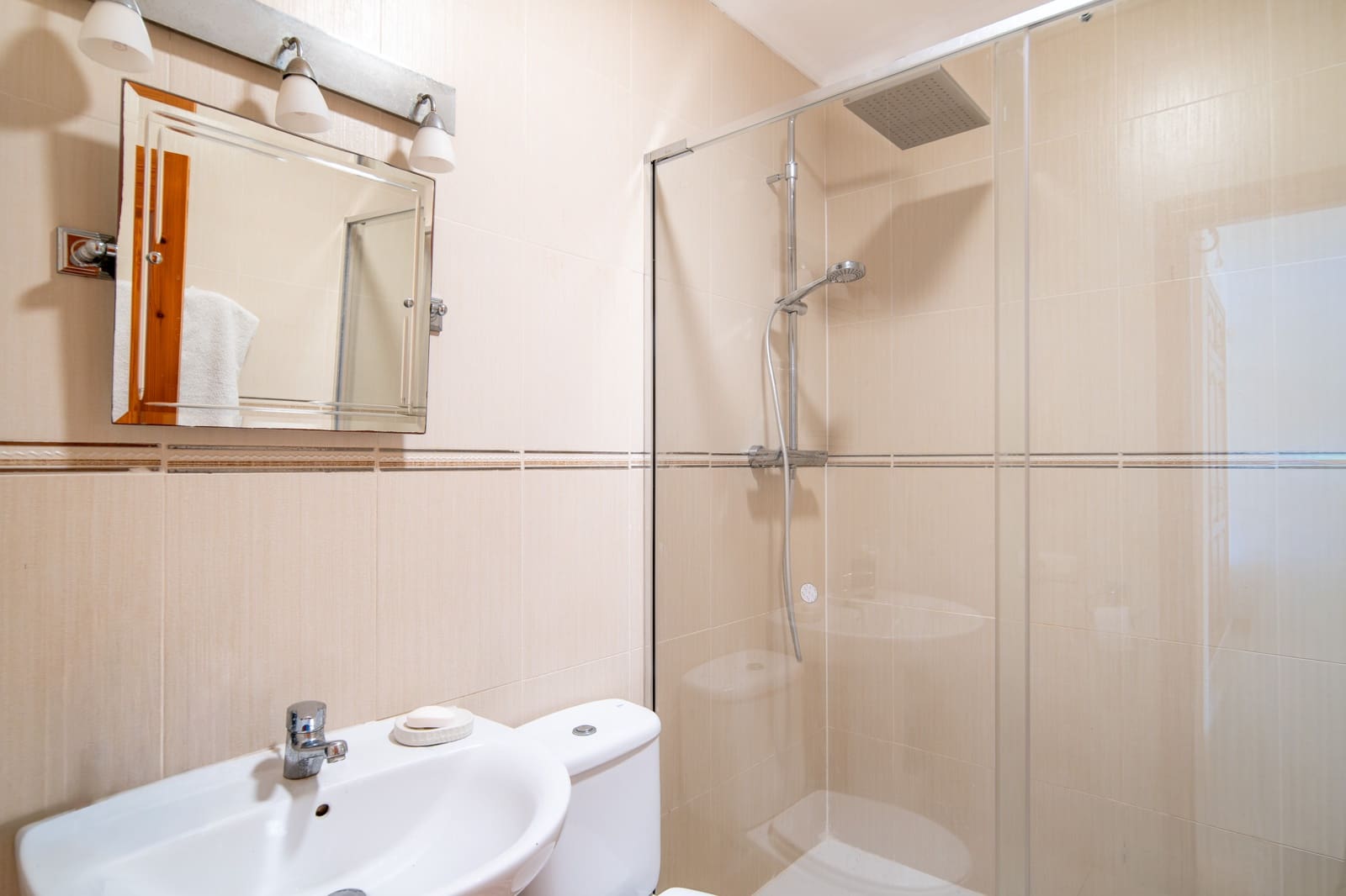 3 sypialnia Willa na sprzedaż w Ambolo z basenem - 795 000 € (Ref: 10120467)