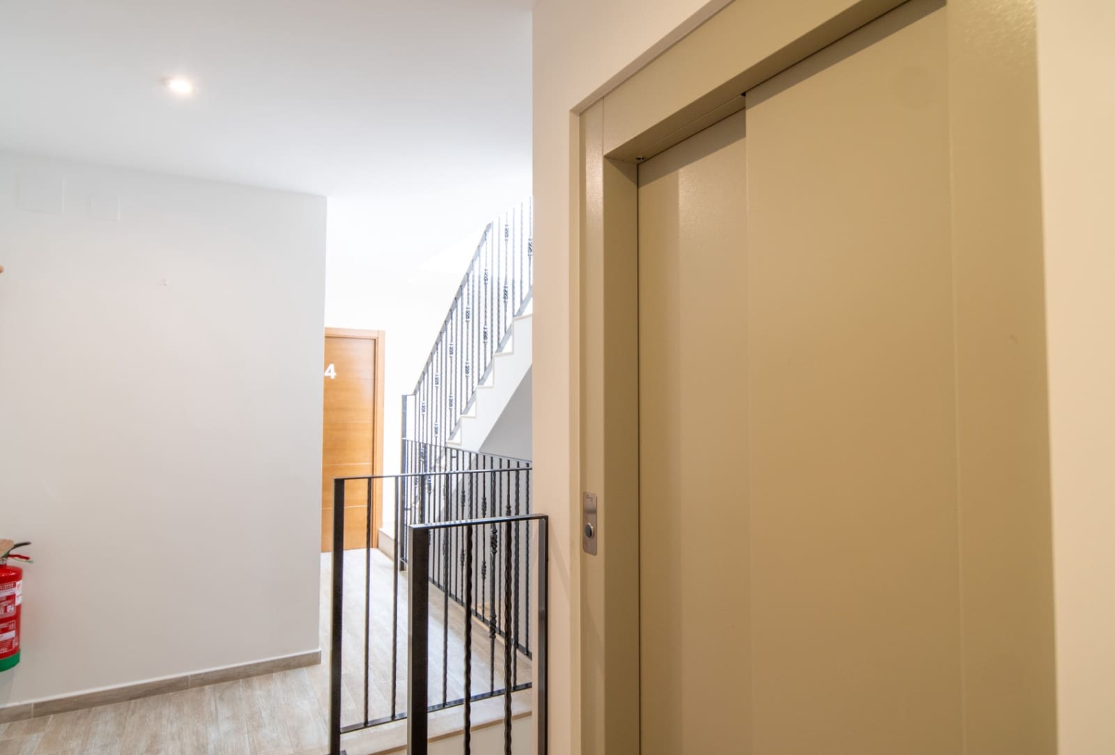 Local Comercial de 5 habitaciones en Javea / Xàbia en venta - 879.000 € (Ref: 10120471)