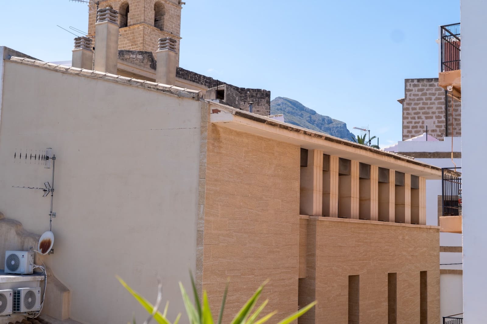 Local Comercial de 5 habitaciones en Javea / Xàbia en venta - 879.000 € (Ref: 10120471)