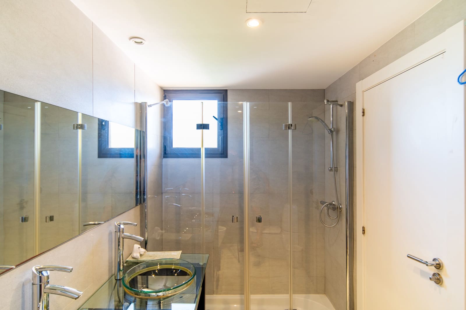 3 soveværelse Penthouse til salg i Arenal med swimmingpool garage - € 999.000 (Ref: 10120474)