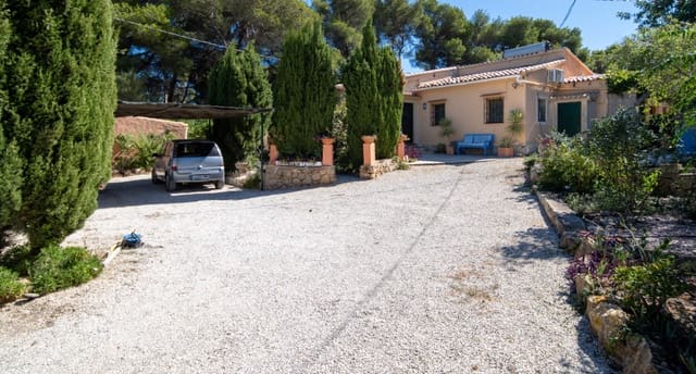 4 makuuhuone Huvila myytävänä paikassa Javea / Xàbia mukana uima-altaan 
autotalli - 595 000 € (Ref: 10120476)