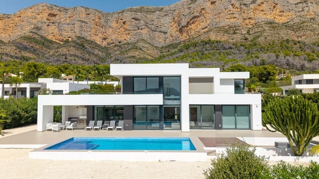 5 makuuhuone Huvila myytävänä paikassa Montgó - Ermita, Javea / Xàbia mukana uima-altaan 
autotalli - 1 595 000 € (Ref: 10120480)