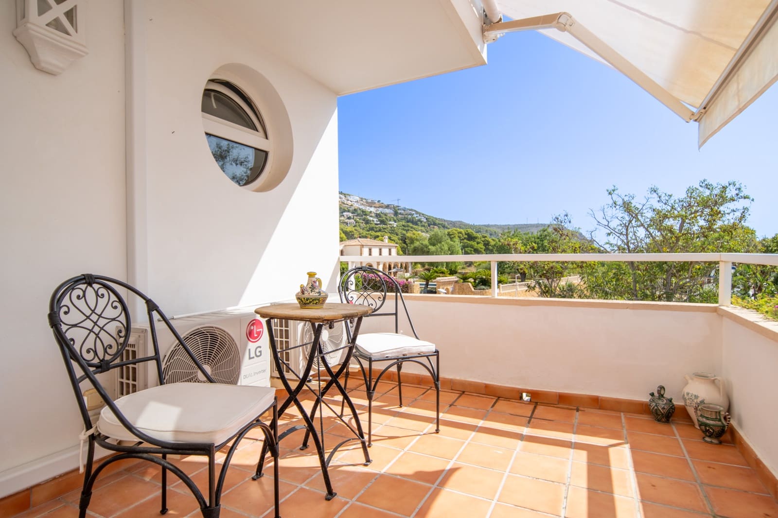3 soverom Hus til salgs i Javea / Xabia med svømmebasseng garasje - € 625 000 (Ref: 10120481)