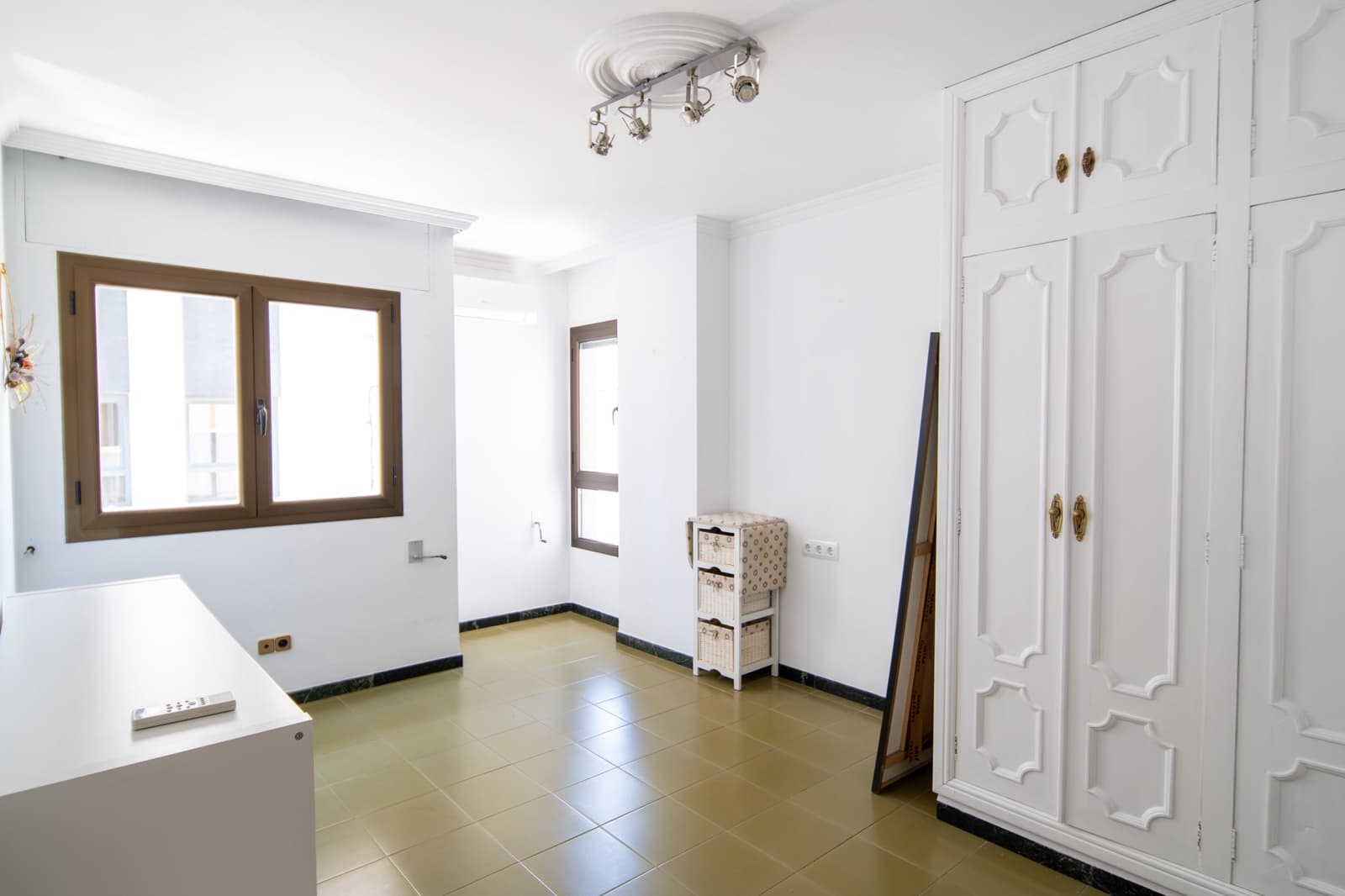 4 bedroom Apartment for sale in Gata de Gorgos with garage - € 450,000 (Ref: 10120486)