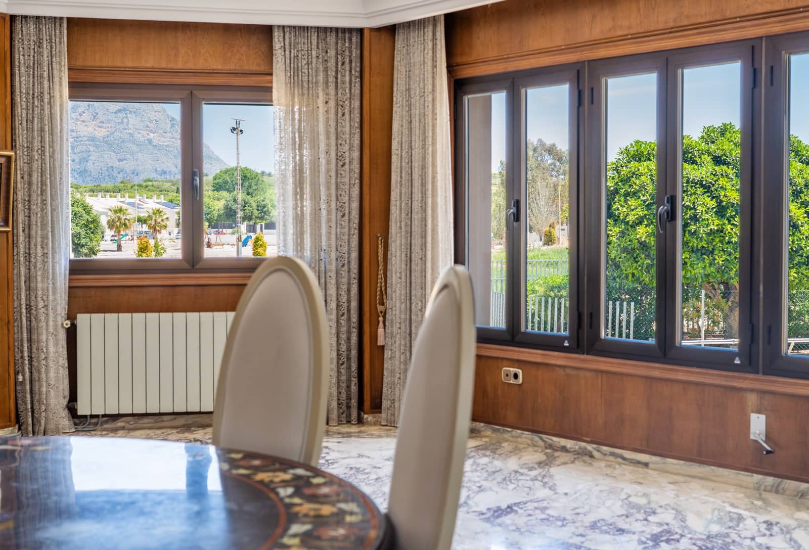 4 bedroom Apartment for sale in Gata de Gorgos with garage - € 450,000 (Ref: 10120486)