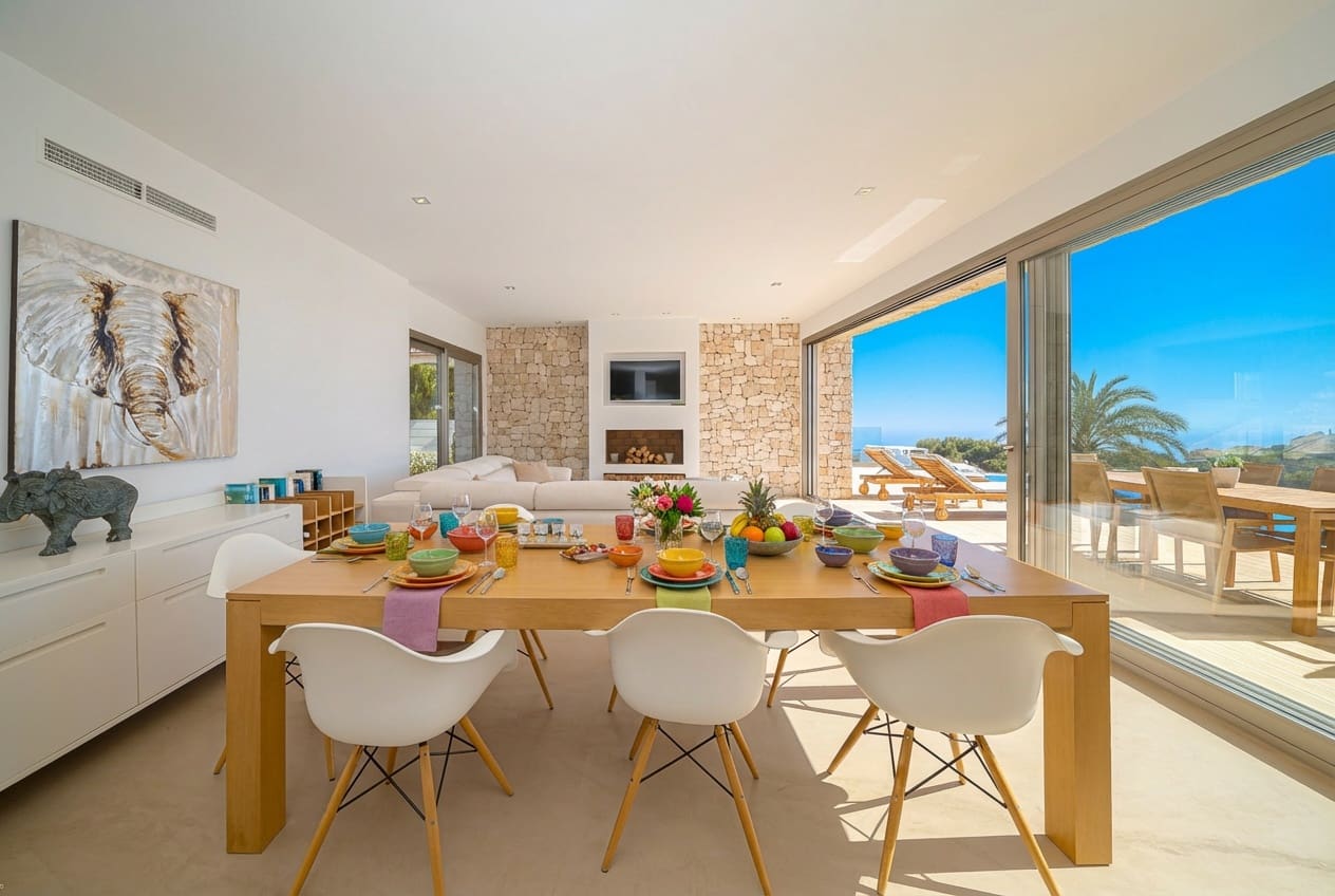 4 soverom Villa til salgs i Javea / Xabia med svømmebasseng garasje - € 1 299 000 (Ref: 10135188)