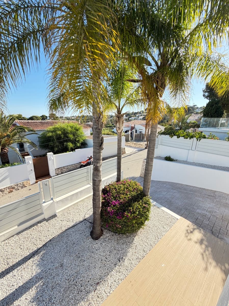 4 soverom Villa til salgs i Javea / Xabia med svømmebasseng garasje - € 1 299 000 (Ref: 10135188)