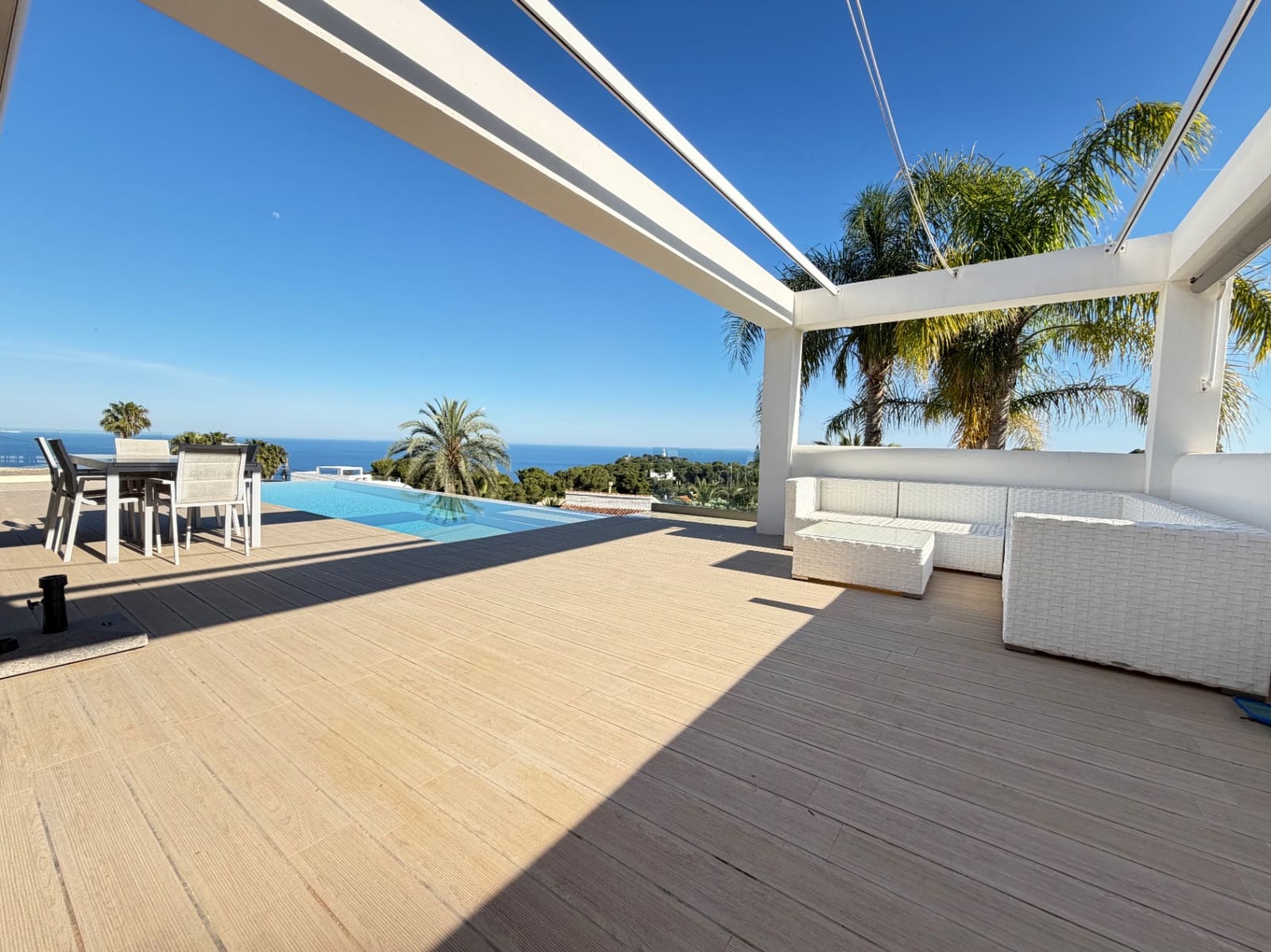 4 soverom Villa til salgs i Javea / Xabia med svømmebasseng garasje - € 1 299 000 (Ref: 10135188)